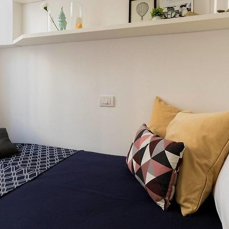 Joivy Lovely Flat For 5 Close To Sforzesco Castle Milan Bagian luar foto