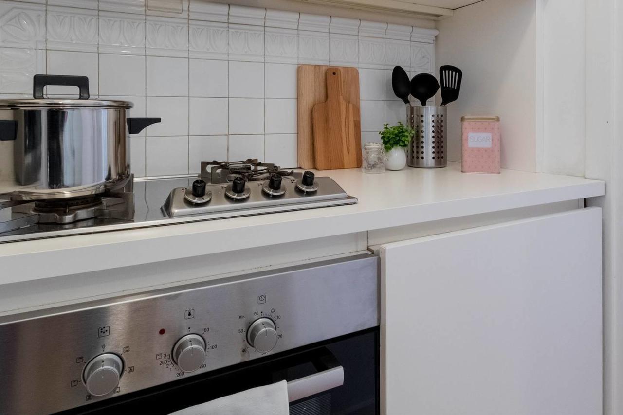 Joivy Lovely Flat For 5 Close To Sforzesco Castle Milan Bagian luar foto