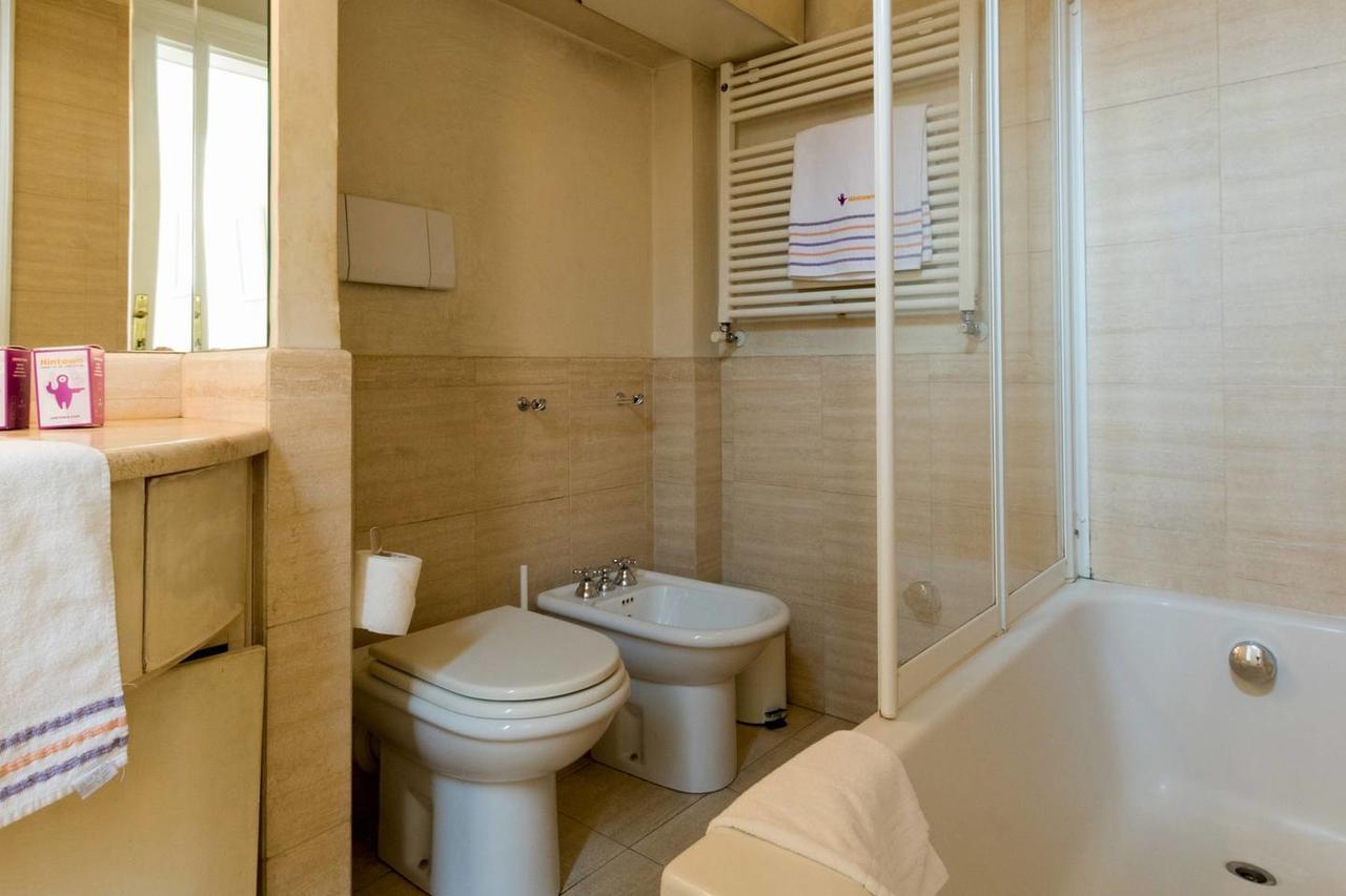 Joivy Lovely Flat For 5 Close To Sforzesco Castle Milan Bagian luar foto